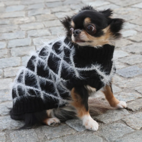 Елегантен черен пуловер с висока яка и бели райета за кучета Croci JUMPER CHECKS